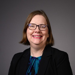 Headshot of Amelia Baker