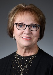 Headshot of Debbie Kemper