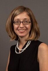 Headshot of Elizabeth Thomason