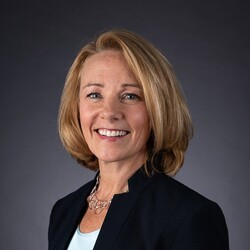 Headshot of Susan Bartelt