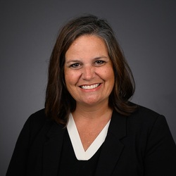 Headshot of Tracy Kee