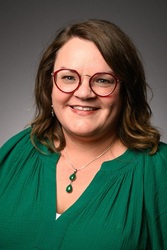 Headshot of Andrea Stark Bishop