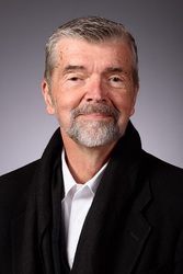 Headshot of Chuck Hicks