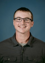 Headshot of Derrek Jones