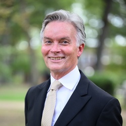 Headshot of Gregory Muse