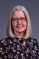 Headshot of Kathy Helpenstill