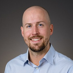 Headshot of Luke Diles