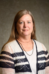 Headshot of Susan Clouse Smith